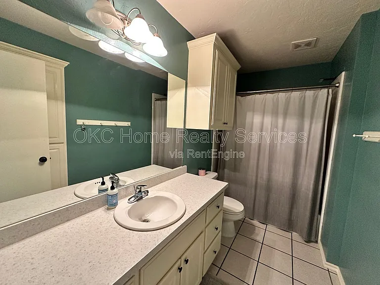 1440 W Agate Way — Photo 18