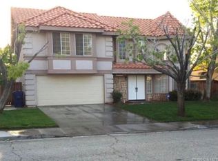 37105 Zinnia St, Palmdale, CA 93550