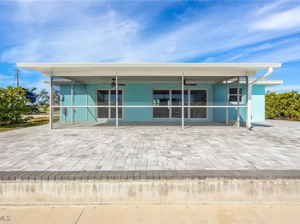 2892 Sanibel Blvd, Saint James City, FL 33956