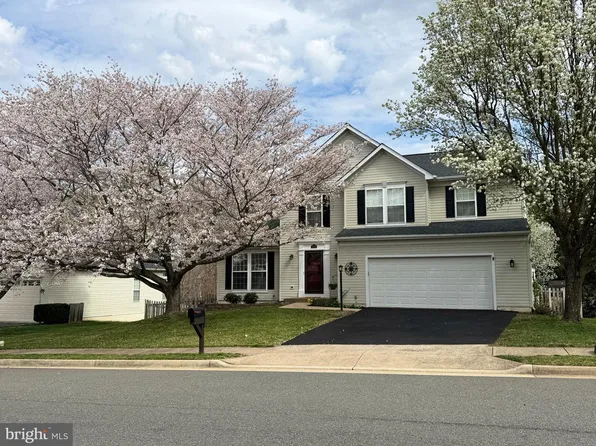 3873 Wertz Dr, Woodbridge, VA 22193