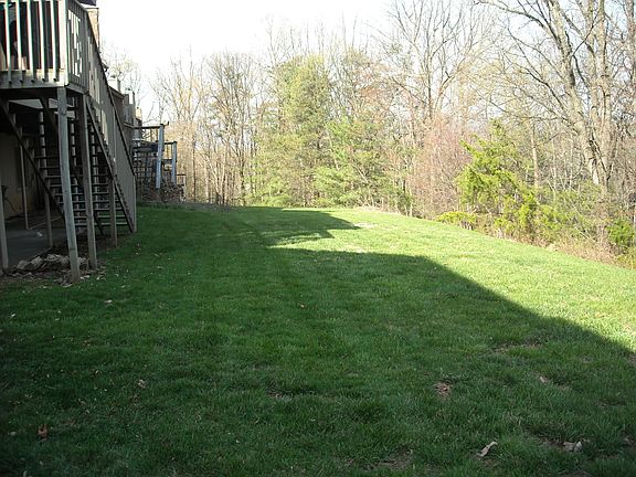 2nd image of 3549 Londonderry Ln SW