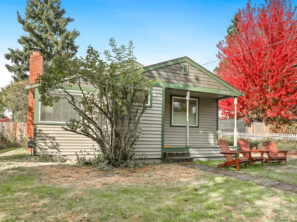 12819 Ashworth Ave N, Seattle, WA 98133