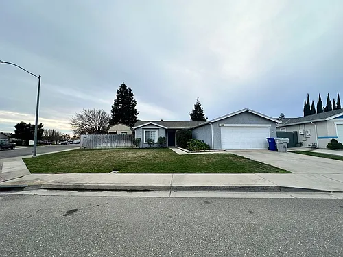 1020 Sandpiper Way Photo 1