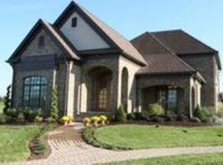 1129 Landing Pvt Ct, Gallatin, TN 37066