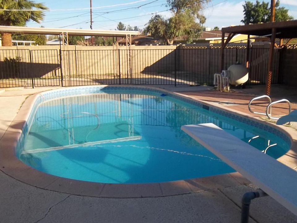 1st image of 4045 W Glenn Dr