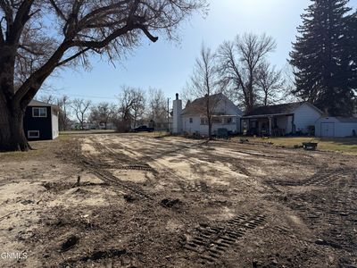 818 6th St SE, Sidney, MT, 59270