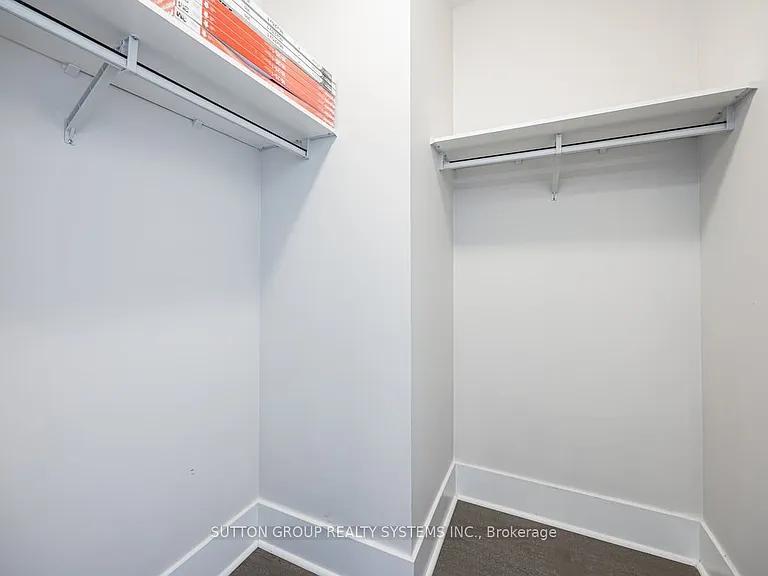 29 Queens Quay E #1008 — Photo 22