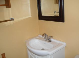 40 W Sinclair St APT 2, Wabash, IN 46992