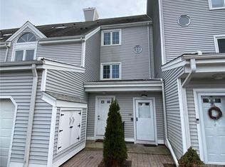 560 Silver Sands Rd UNIT 508, East Haven, CT 06512