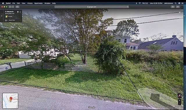 1st image of 8 Lafayette Dr