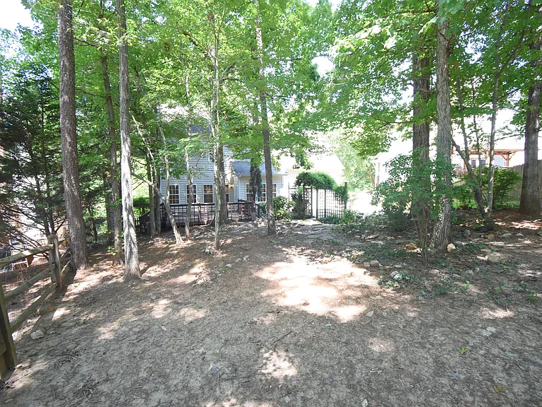 3704 Wind Ridge Pl — Photo 34
