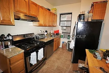 Rented by Universal Realty Group