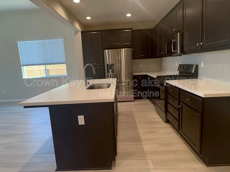 1601 Innovation Way — Photo 24