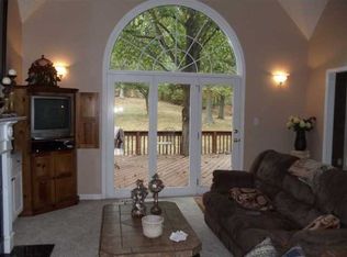 4511 Blevins Gap Rd, Louisville, KY 40272