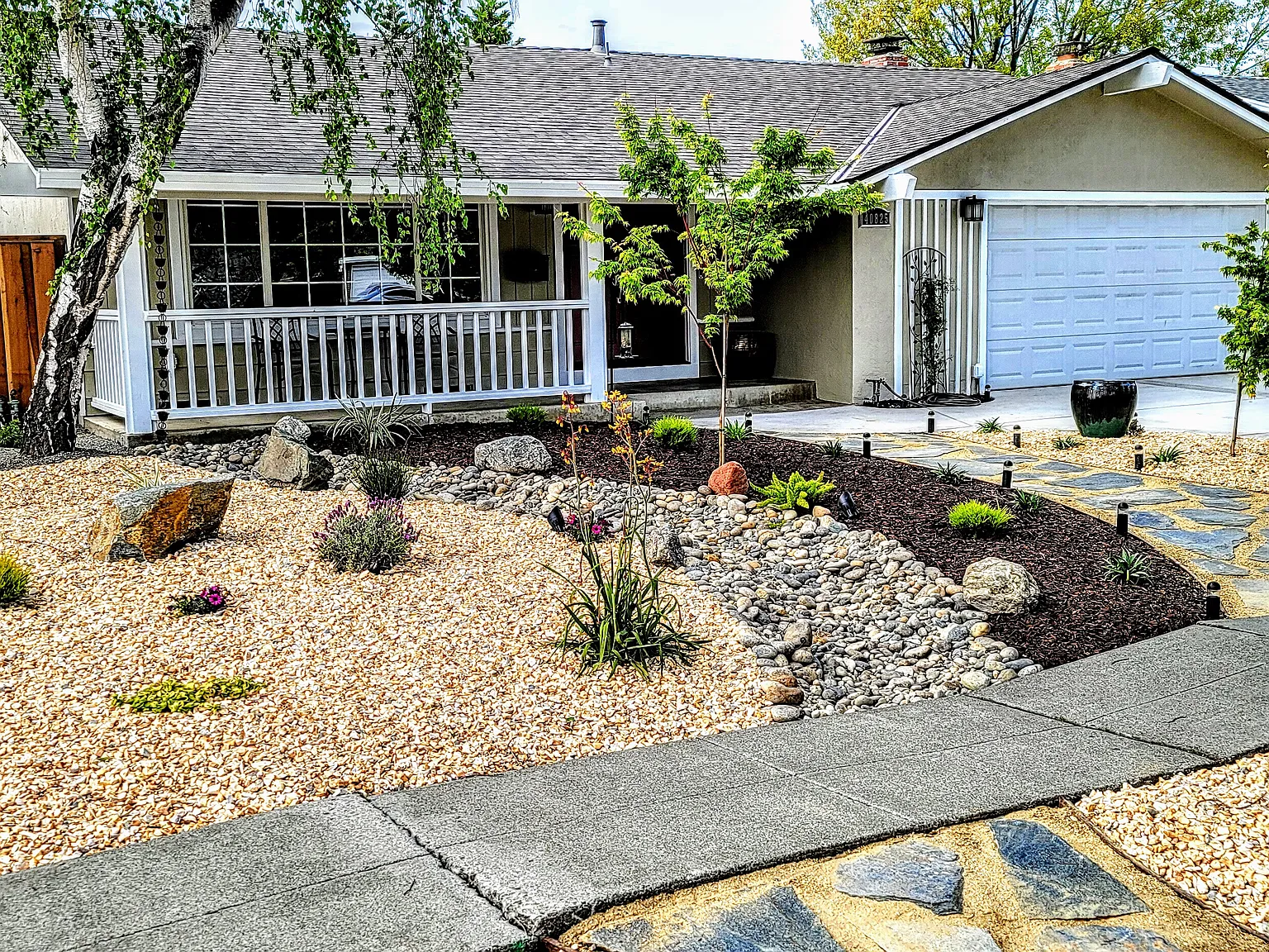 4 bed, 1816 sqft, $4,695 — Photo 2