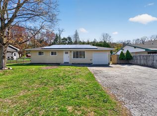253 Valley Rd, Schenectady, NY 12309
