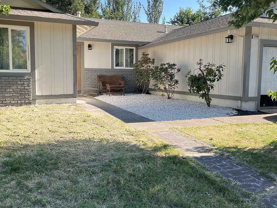 1st image of 2326 Floral Way