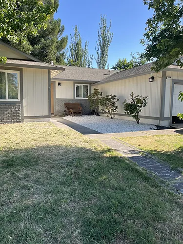 2326 Floral Way Photo 1