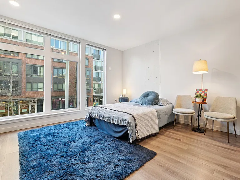Niwa Apartments | Modern City Living in Queen Anne | Furnished Units & Move in Specials! — Photo 31