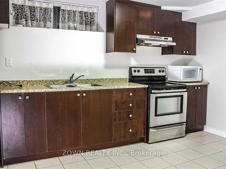 234 Roywood Dr — Photo 6