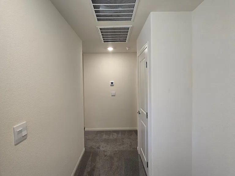 7647 Duran Harbor Ln — Photo 16