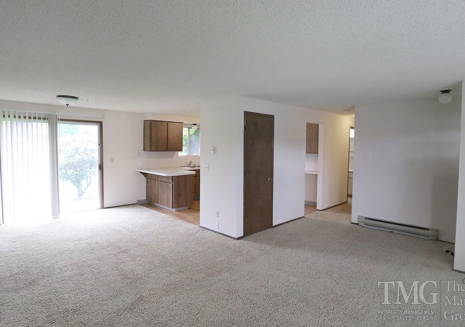 Bright 3 BD Ranch In Washougal with Functional Layout! Minutes to Parks, Rivers, and More! — Photo 2