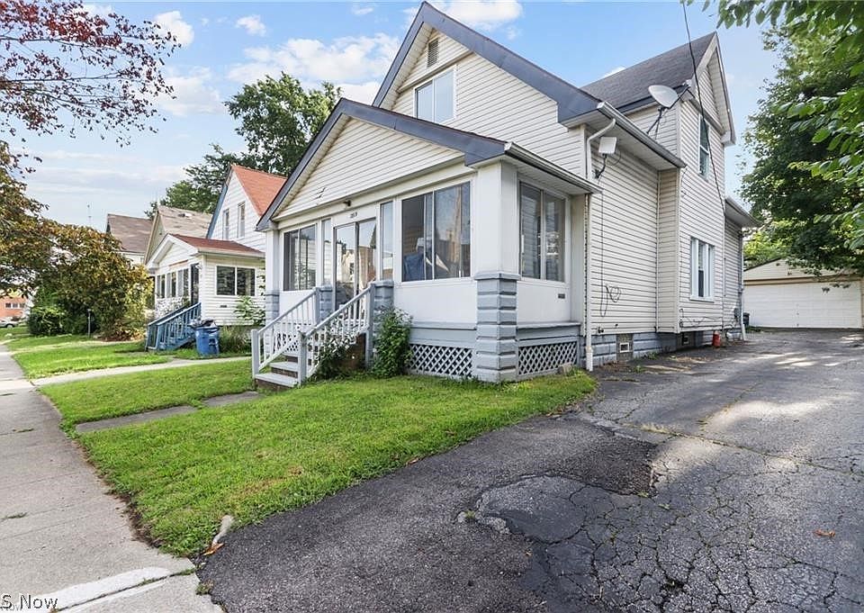 1st image of 2819 E 118th St
