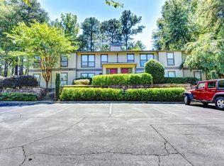 104 Woodcliff Dr, Sandy Springs, GA