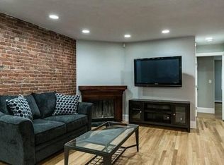 405 Marlborough St APT 1, Boston, MA 02115