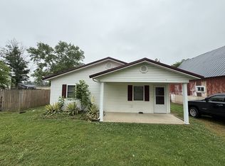 120 S Rose St, Oran, MO 63771