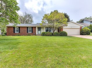 607 W Church St, Savoy, IL