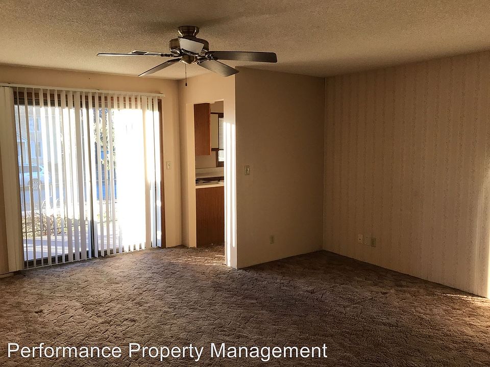 2nd image of 540 N 4th St APT 9