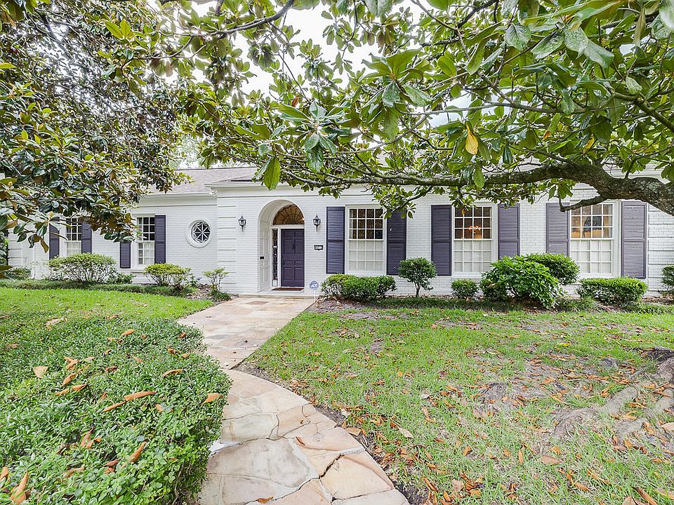 2nd image of 4142 Amsterdam Cir