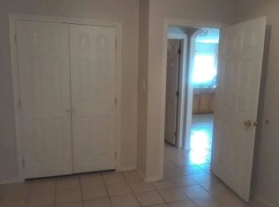 2302 W Candlelight Ln #B, Edinburg, TX 78541
