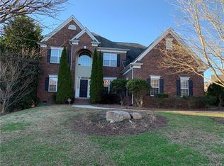2137 Priory Ct, Charlotte, NC 28262