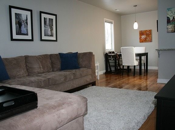 2nd image of 354 N Fairfield Ave
