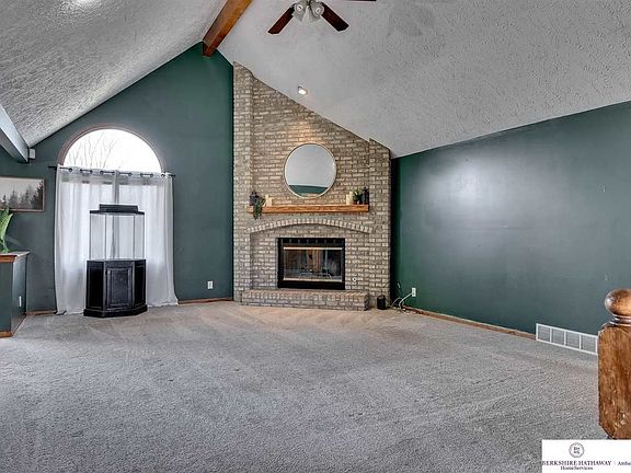 4th image of 8122 S 50th Ave