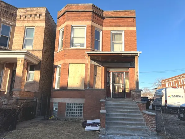 (undisclosed Address), Chicago, IL 60621