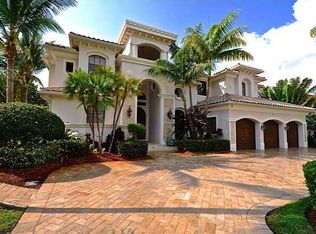 3040 NE 44th St, Pompano Beach, FL 33064