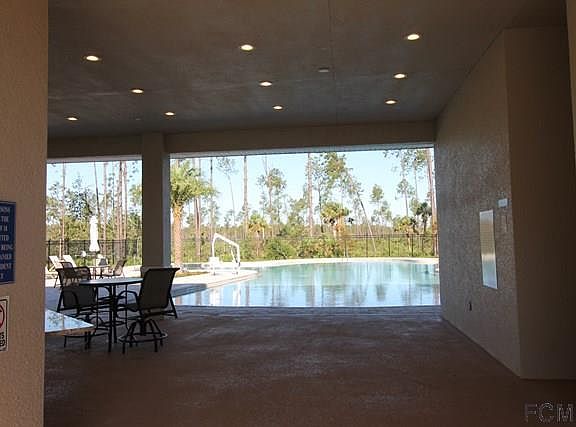 5th image of 127 Spoonbill Dr
