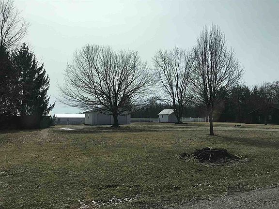 2nd image of 805 W County Road 1200 N
