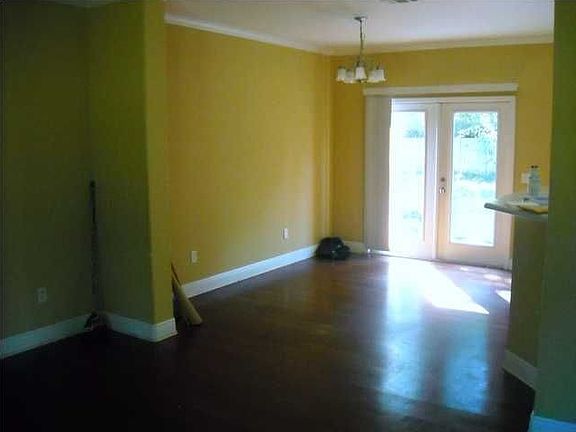2nd image of 5387 Oakfield Dr