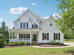 3501 Meadowhaven Dr, Apex, NC 27539