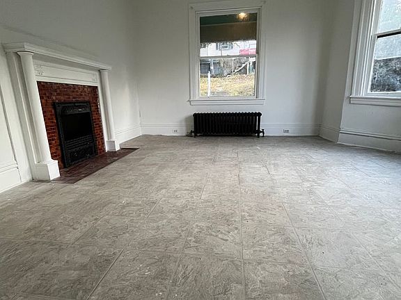 2nd image of 1405 Belleview Blvd