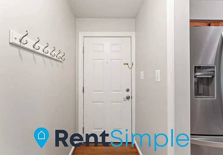 3334 Spring Ln #B40 — Photo 10