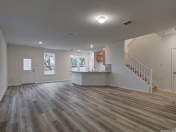 3rd image of 10643 Military Drive West #9