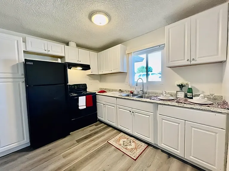 686 E Cottonwood Rd #E2 — Photo 15