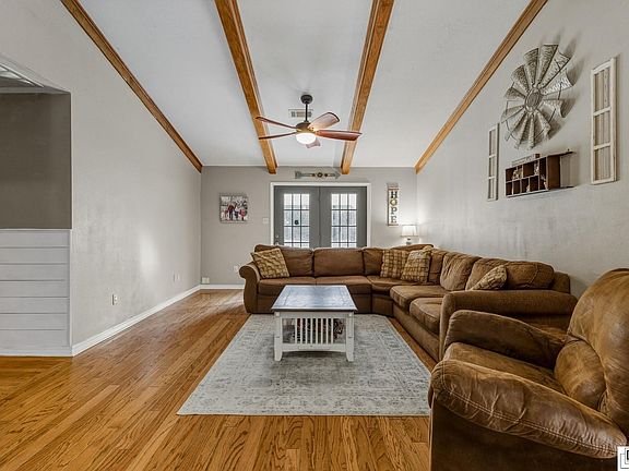 4th image of 196 Dogwood Heights Dr