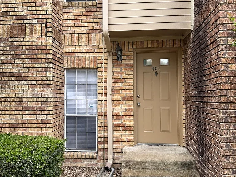 3600 Jeanetta St #901 — Photo 16