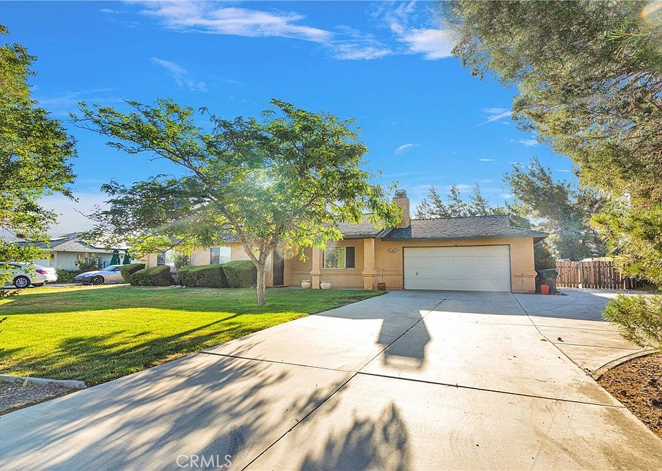 1st image of 13385 Appleblossom Ln